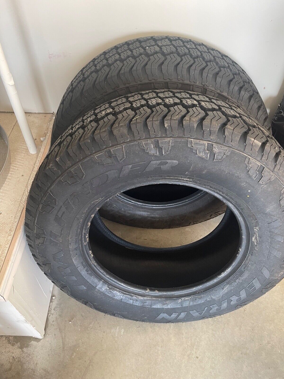 Brand New Tires Purchased for an 04 Ford Expedition. Size 265/70/R17 