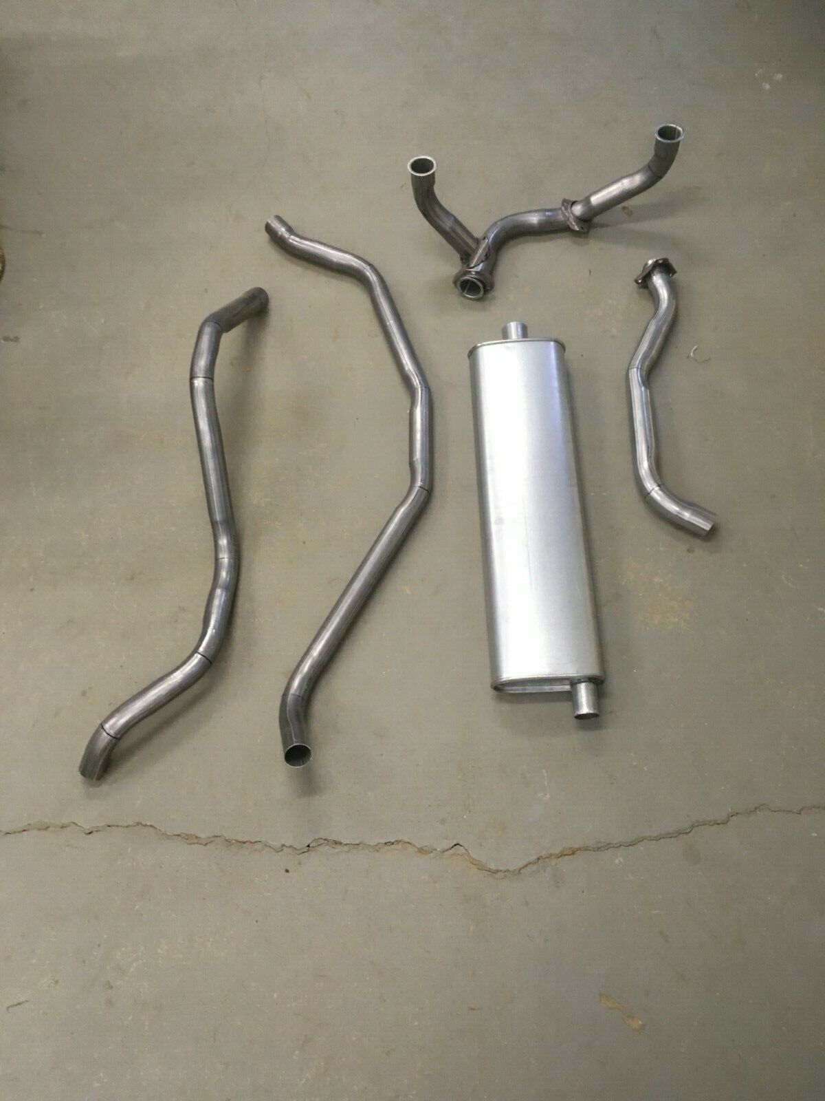 1961, 1962, 1963, 1964 Chevy 283, 327 V8 Bel Air, Impala, Single Exhaust System 