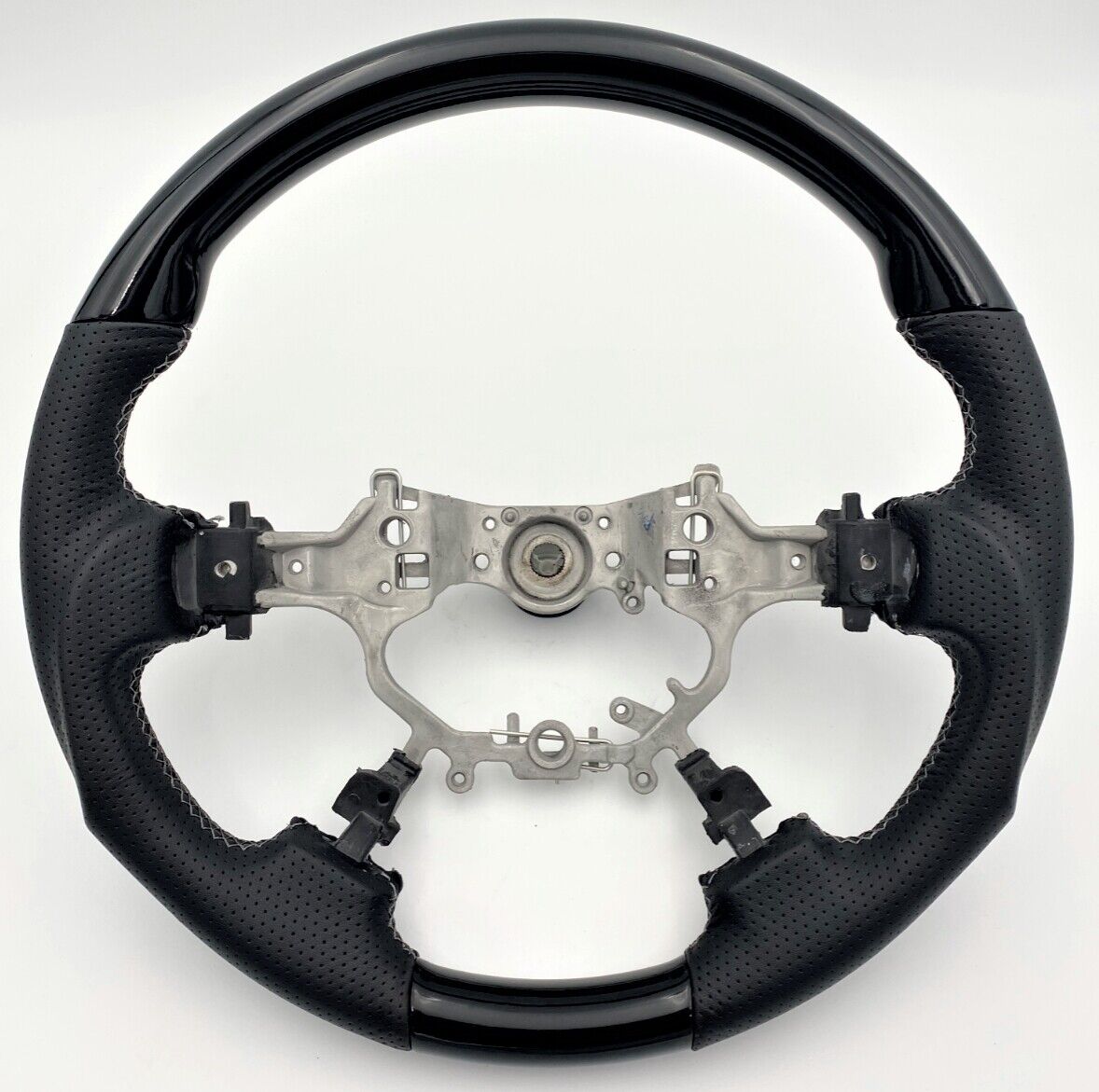 For 2012-2014 Toyota Camry Hybrid 4-Spoke Piano Black Sports Steering wheel