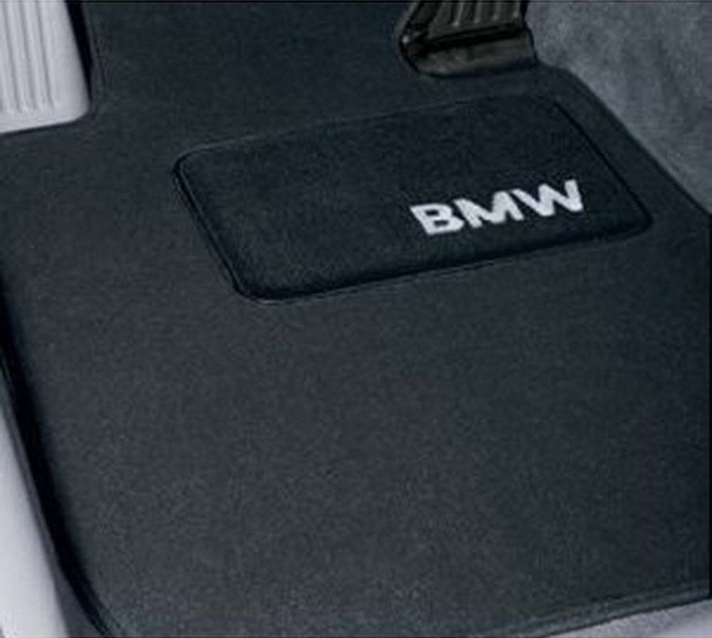 BMW OEM Black Carpet Mats 1999-2005 3 Series Sdn Wgn Cpe Non xDrive 82111470424