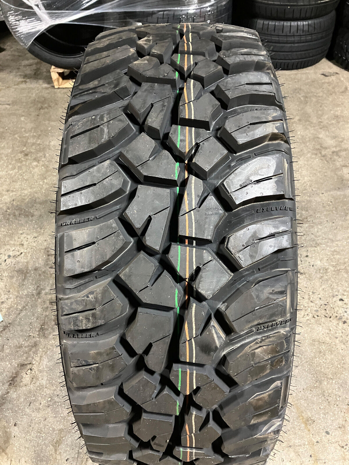 2 New LT 35 12.50 20 LRE 10 Ply General Grabber X3 Mud Tires