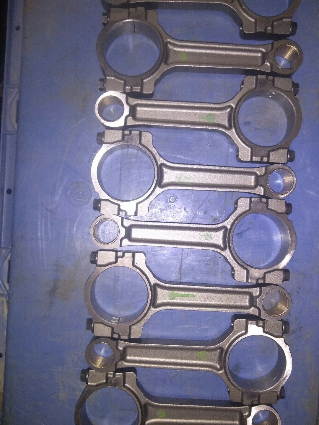  Reconditioned LS2 LS3 floating pin connecting rods 5.3 6.0 6.2 set of 8 rods