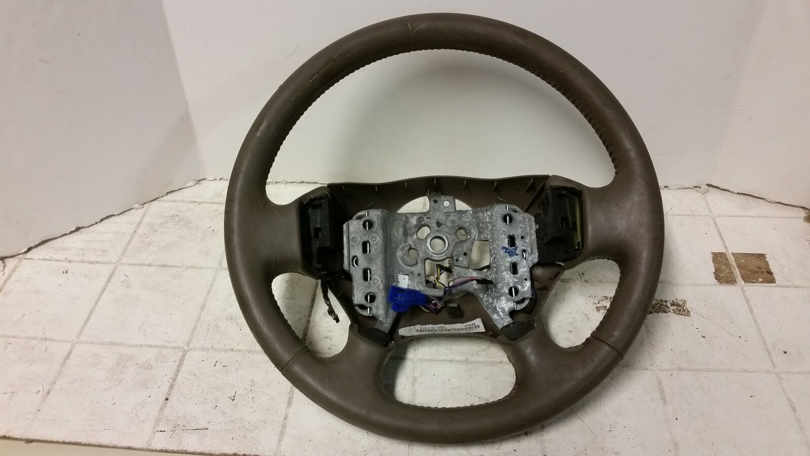 01 02 03 Oldsmobile Aurora Leather Steering Wheel OEM 19183803GR