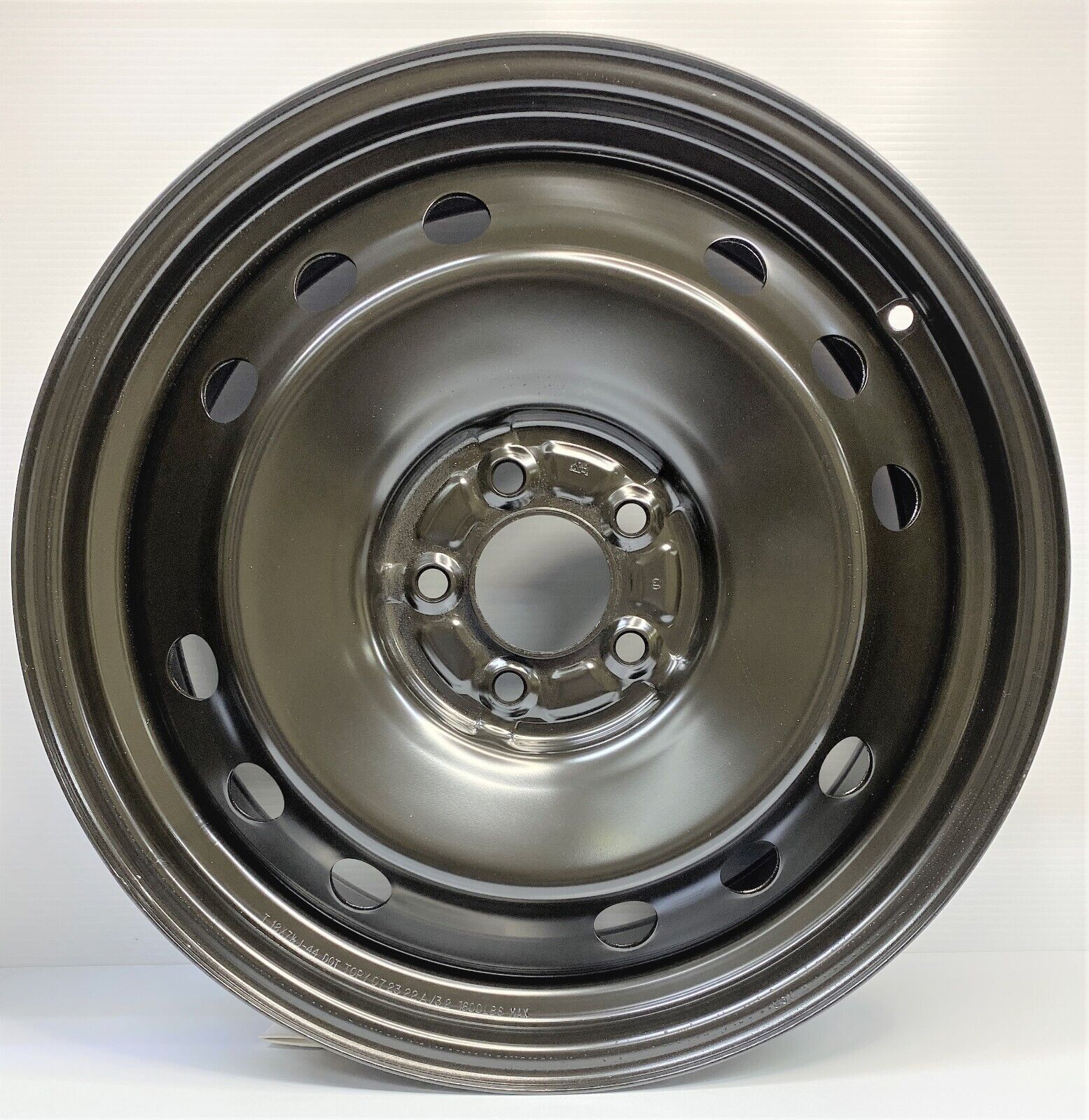 18 Inch   Black  Steel  Wheel  Rim   Fits  Ford    Escape   Fusion  42855-70