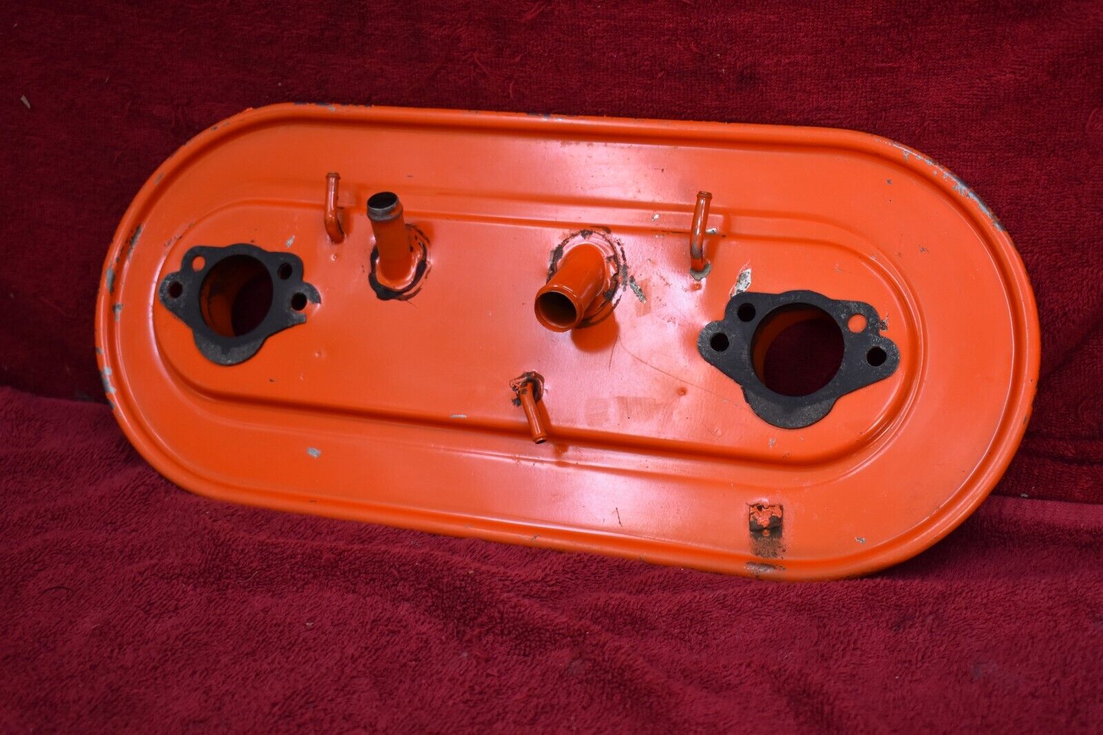 71-72 Datsun 240Z lower air cleaner base plate OEM used