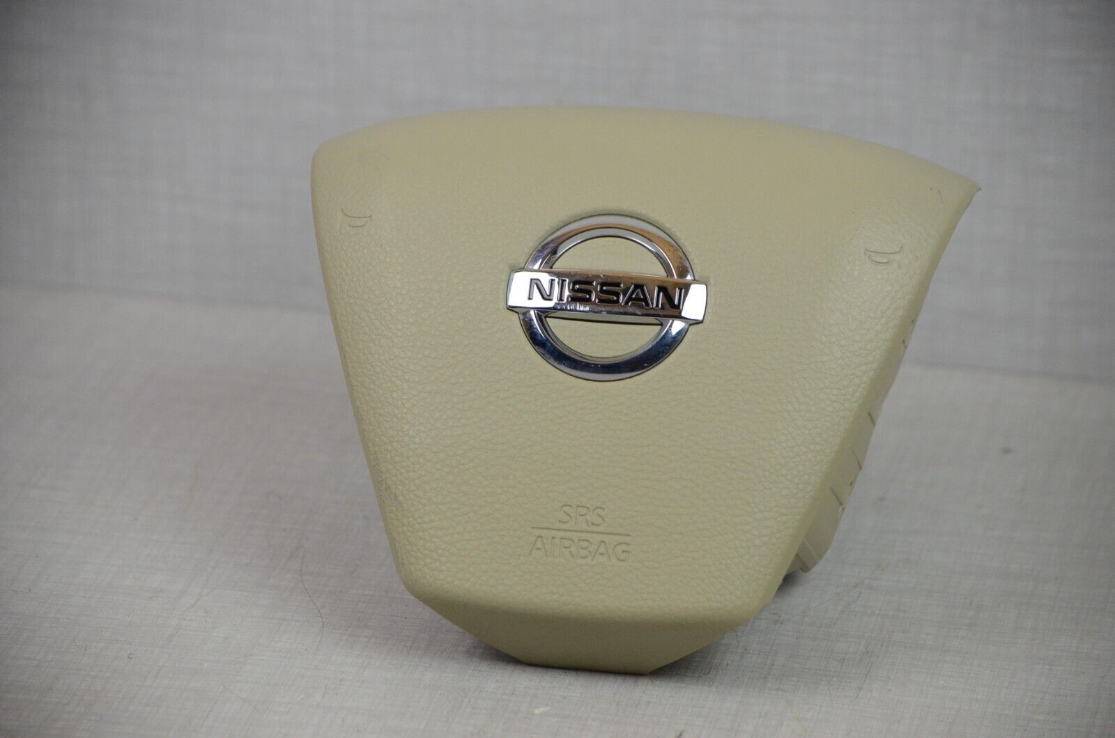 2011-2017 Nissan Quest Wheel Airbag Beige OEM Genuine