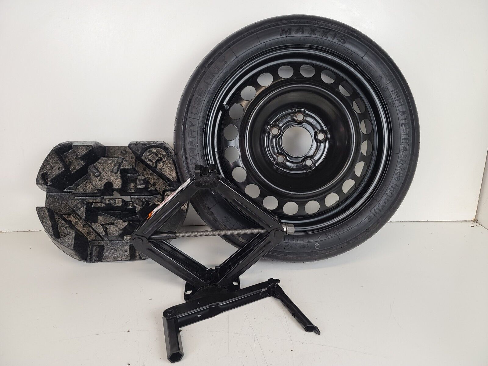 2018-2023 Chevrolet Equinox Spare Tire Kit w/ Jack & Tools T135/70R16 OEM