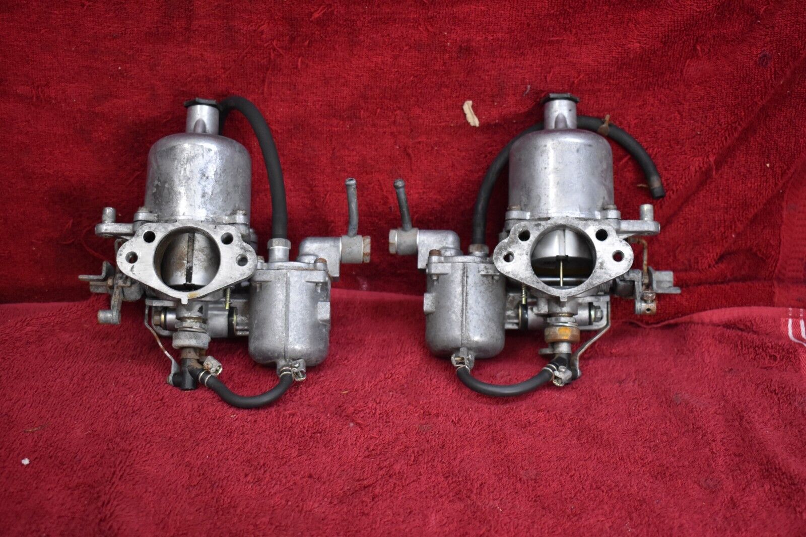 Datsun 240Z SU 4-screw round top carb carburetor pair OEM used