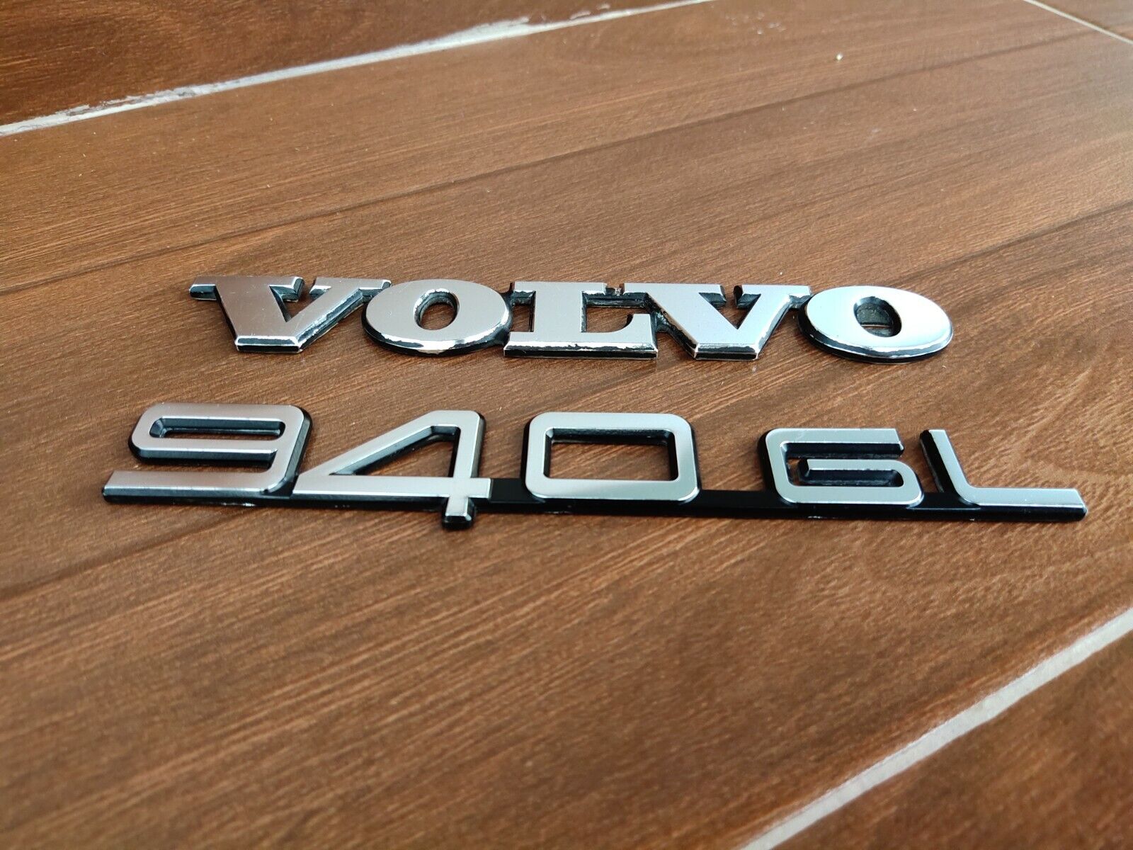 Volvo 940 GL Rear Metal Emblems Badge Set of 2