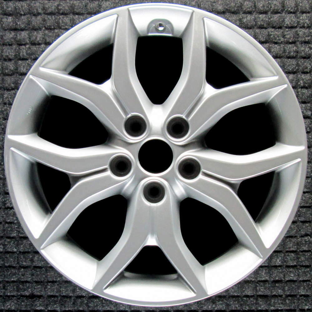 Hyundai Tiburon Painted 17 inch OEM Wheel 2007 to 2008
