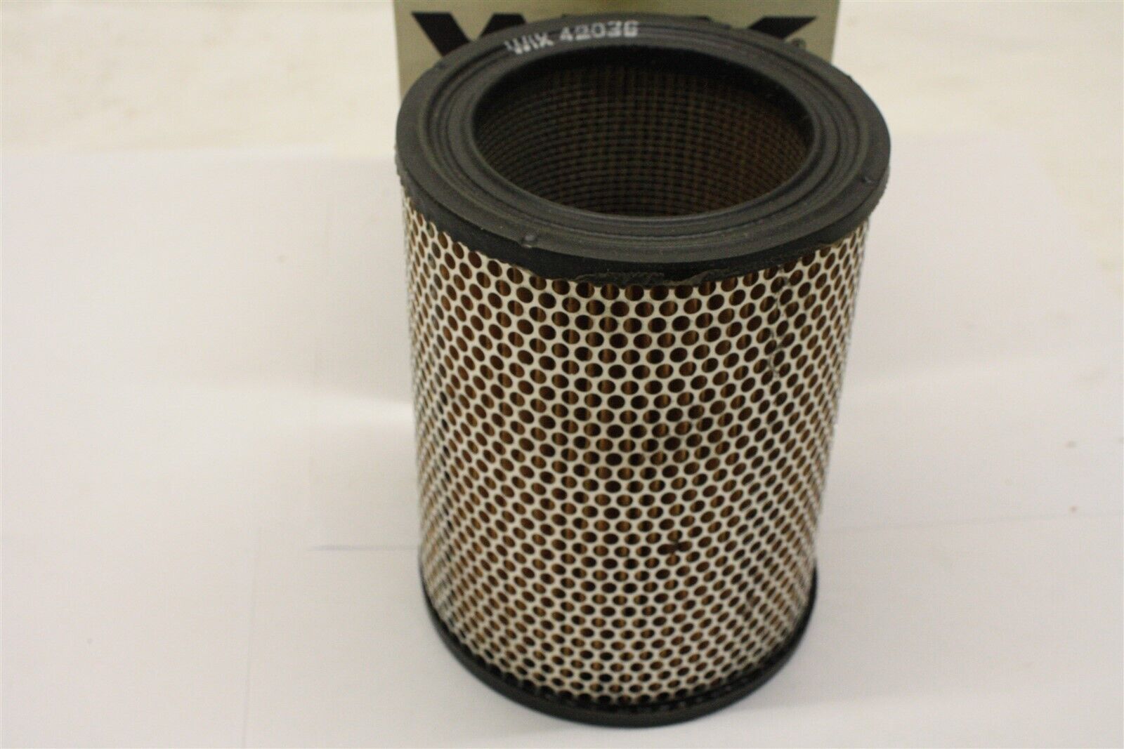 Air Filter WIX 42036 for DODGE PLYMOUTH Horizon Omni    1.7     1978-1983