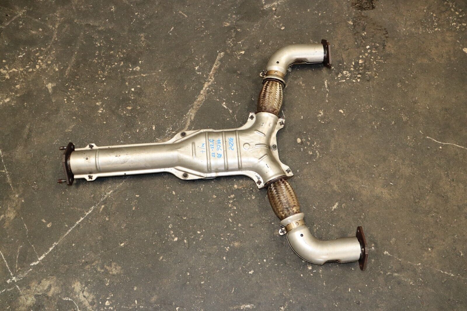2003-2006 Nissan 350z VQ35DE Front Y Down Pipe Exhaust Assembly OEM