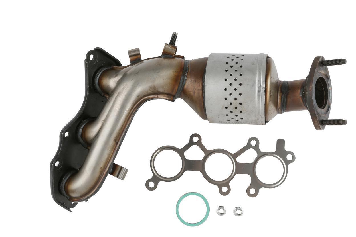 Catalytic Converter with Integrated Exhaust Manifold for 2012 Toyota Venza