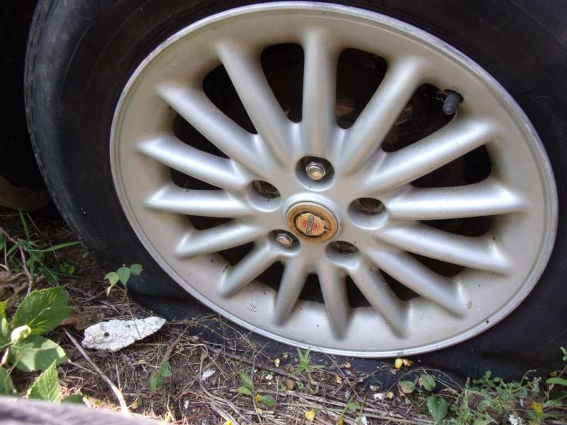 Wheel 16x7 Aluminum 15 Spoke Silver Fits 98-01 CONCORDE 97856