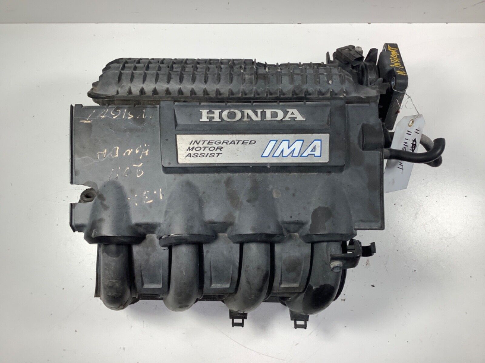 2011 Honda Insight Intake Manifold 17000-RBJ-000 OEM
