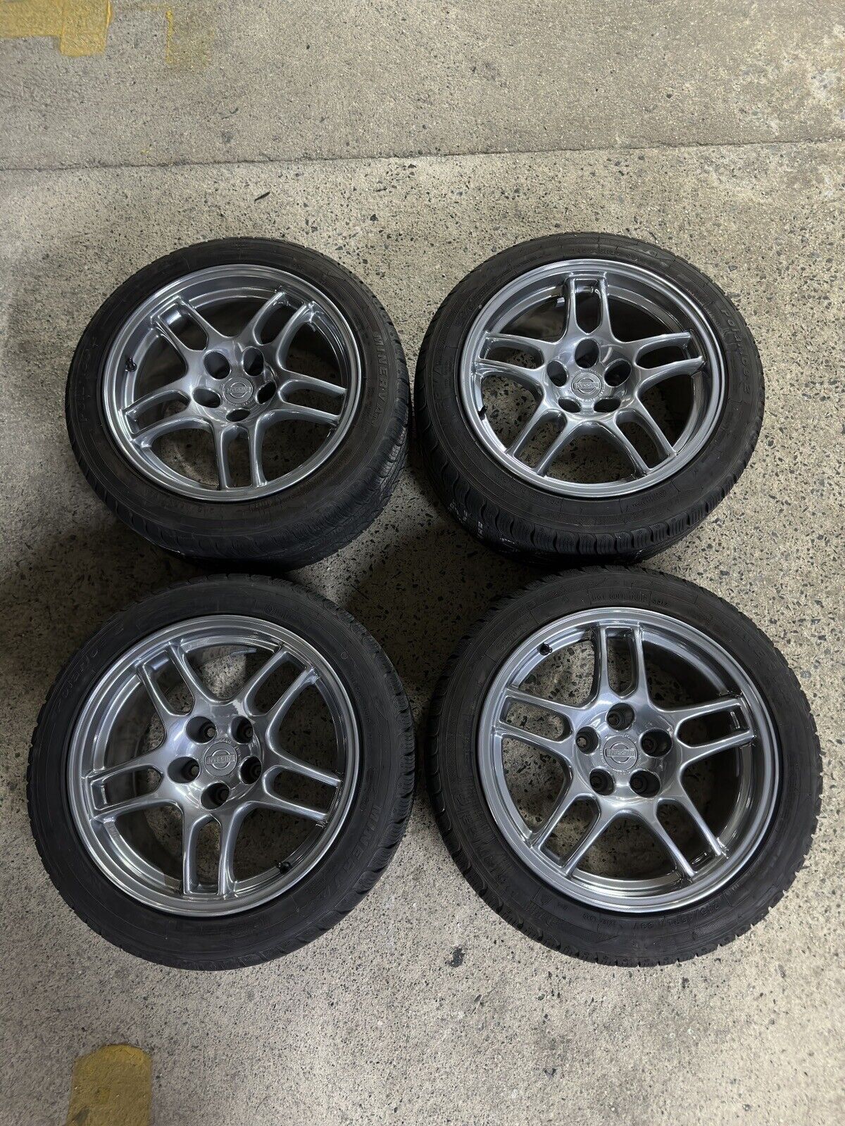 NISSAN R33 GTR genuine aluminum wheels 17, 9J +30 5x114.3 With Tires