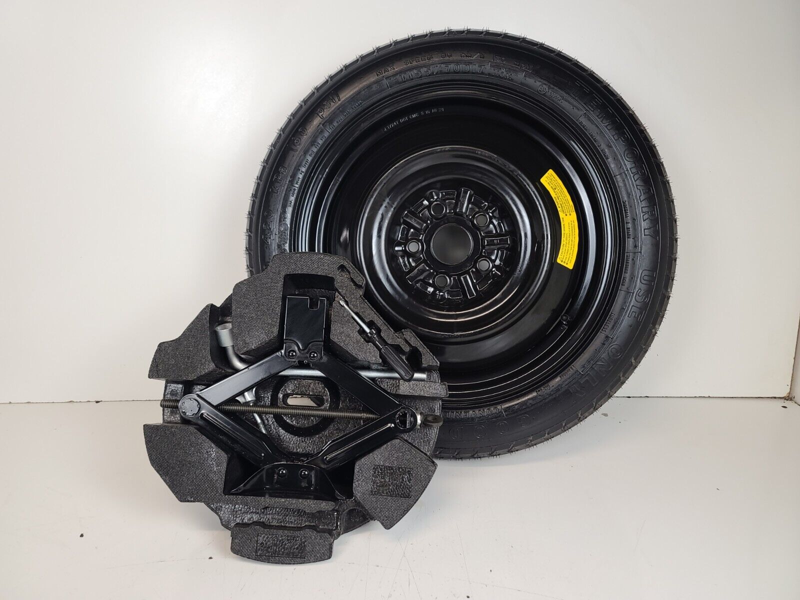 Spare Tire W/Jack Kit 17’’  Fits: 2015-2019 Subaru Legacy Outback OEM Genuine 