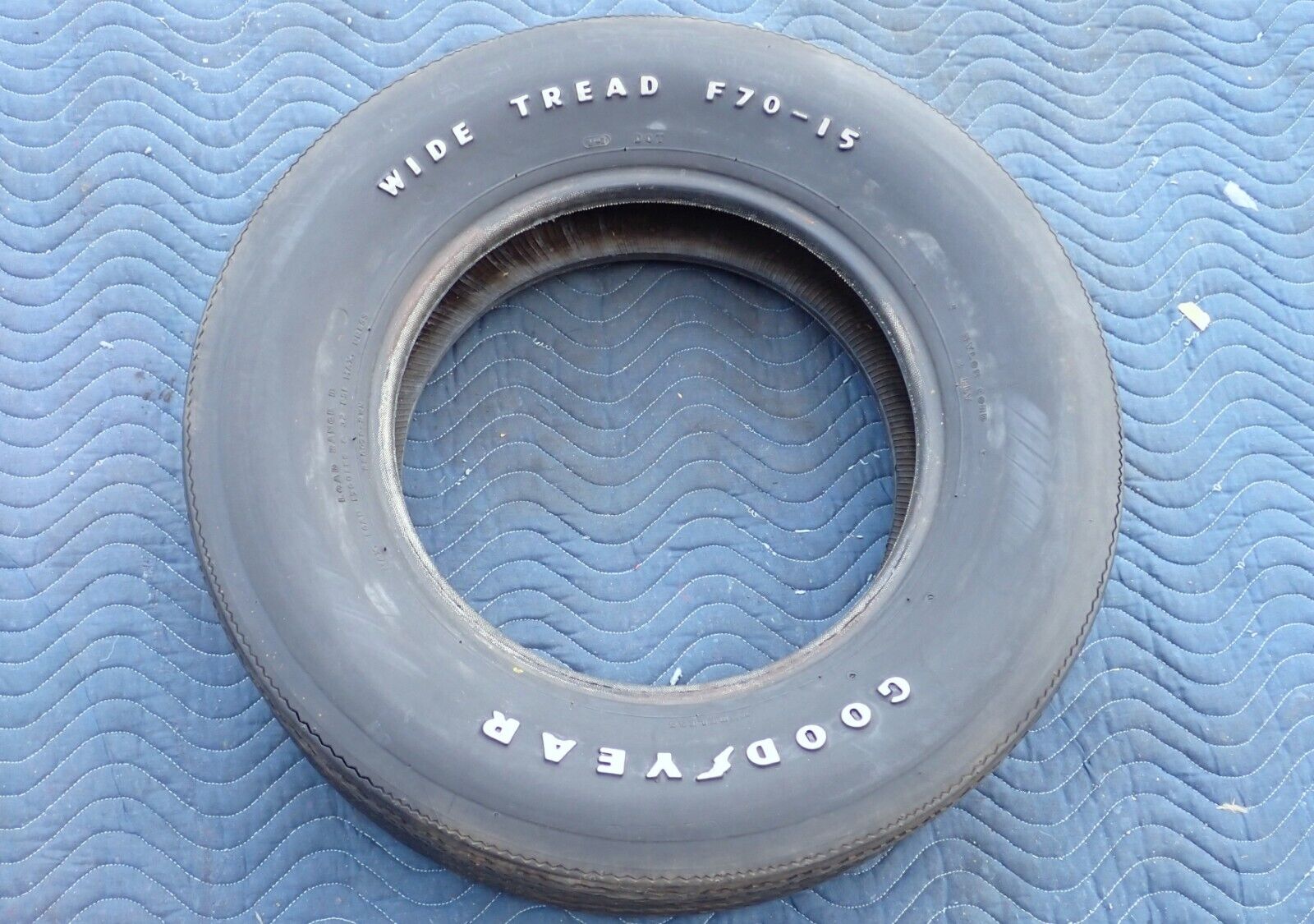 Goodyear F70-15 Wide Tread Tire Early 70's Corvette OEM NCRS Points REAL DEAL