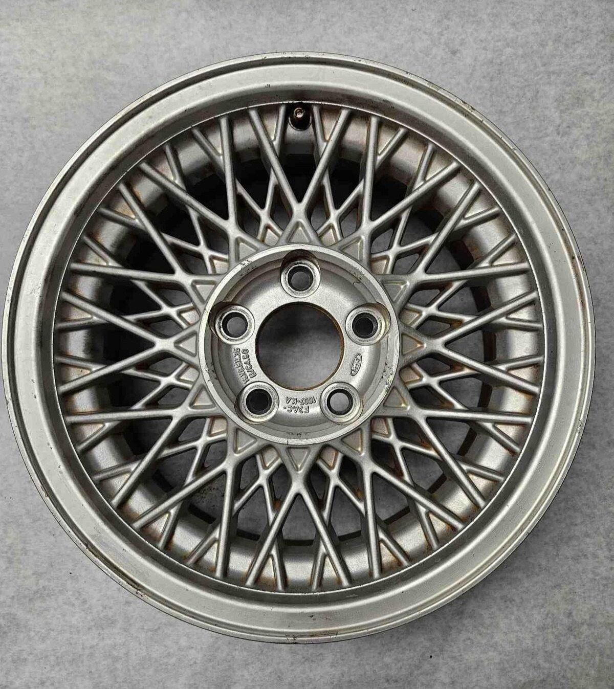 1993 94 95 96 FORD CROWN VICTORIA Wheel Aluminum Alloy Rim 15x6-1/2