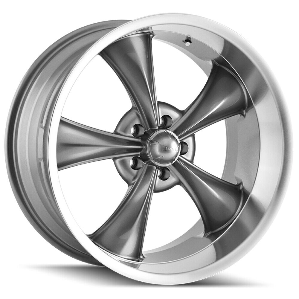 Staggered Ridler 695 Front:18x8,Rear:18x9.5 5x4.75