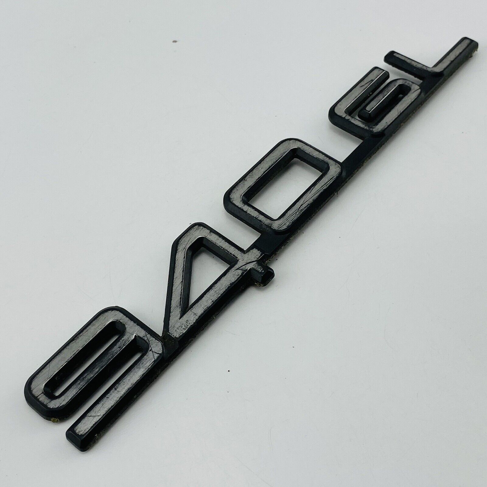 1991-1998 Volvo 940 GL Emblem Letters Logo Badge Trunk Lid Rear Silver OEM D69