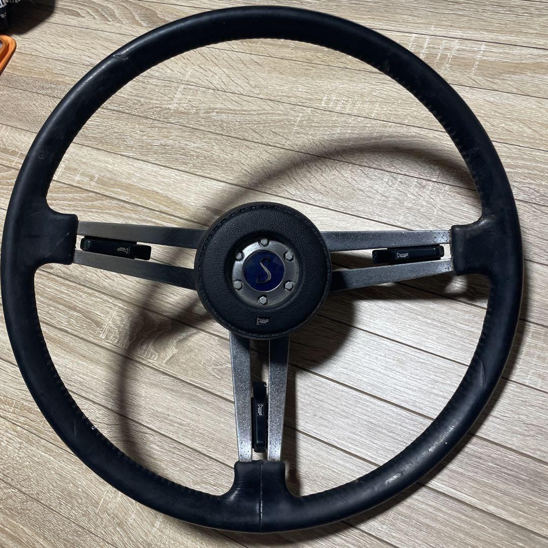 Nissan Skyline Kenmeri  steering wheel genuine JDM