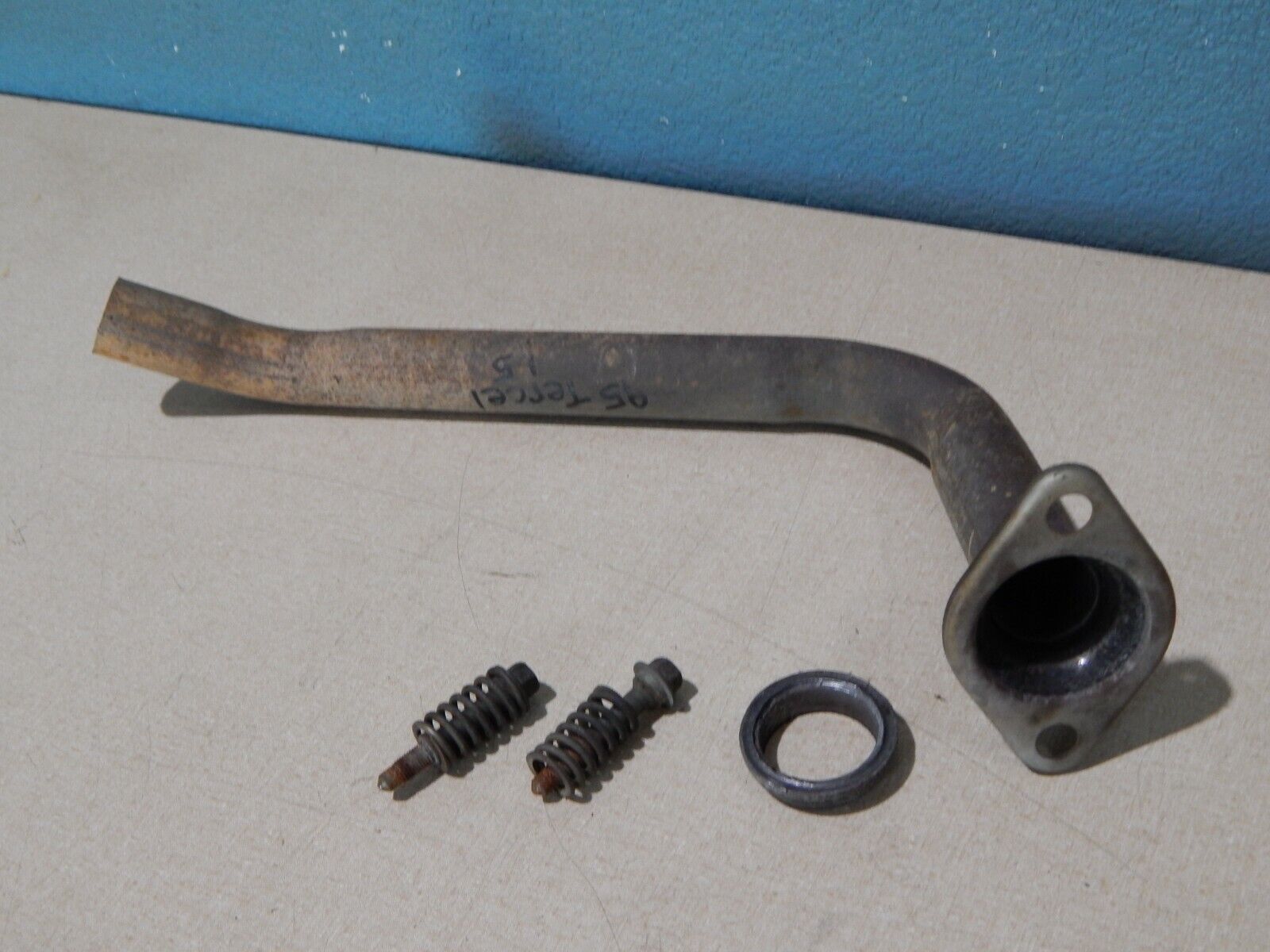 95 96 97 Toyota Tercel Exhaust Pipe w/ Fasteners