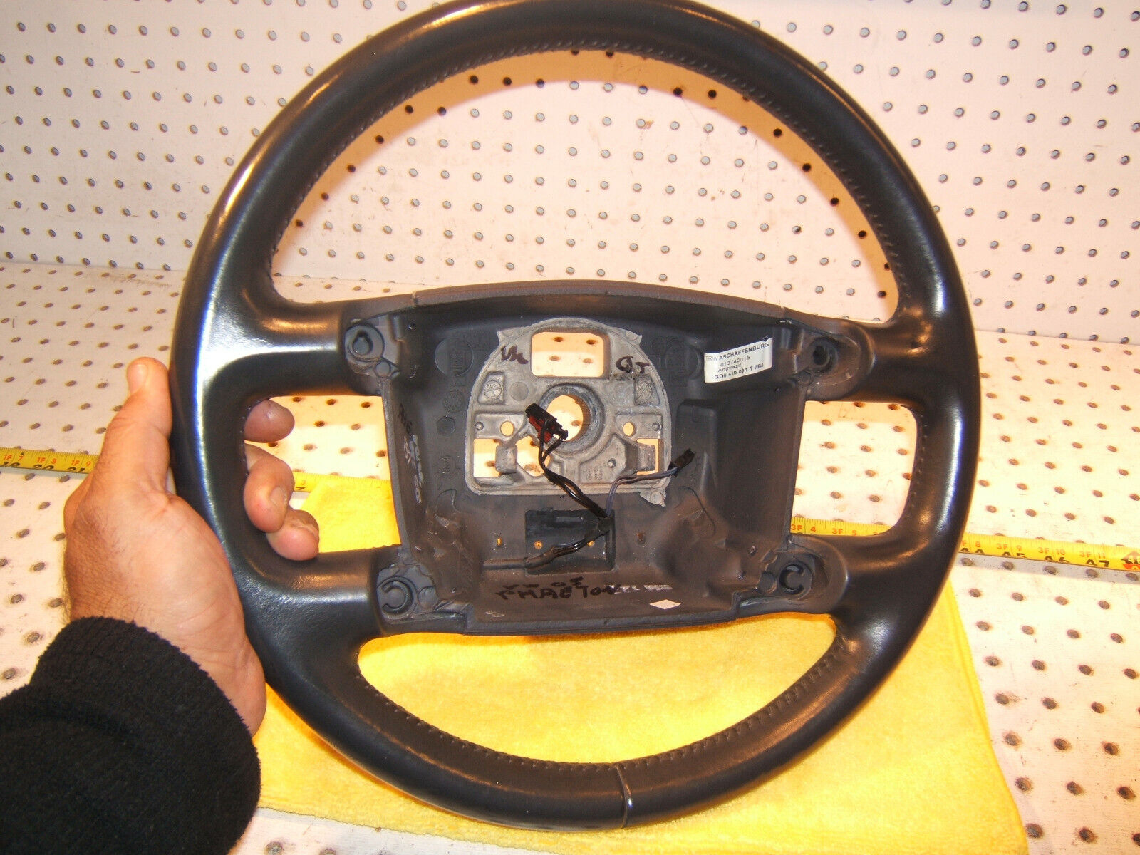 Volkswagen 2005 PHAETON dark gray steering Genuine 1 Wheel with No safety bag 
