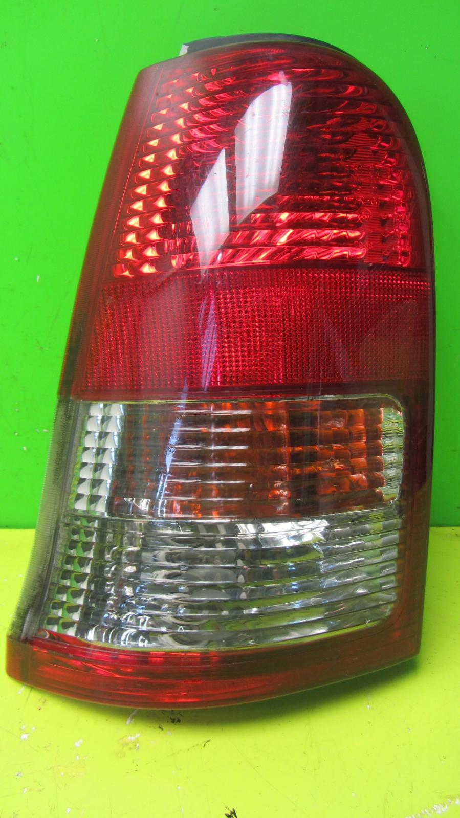 DAEWOO NEXIA Left  rear lamp light  Hatchback 95-98