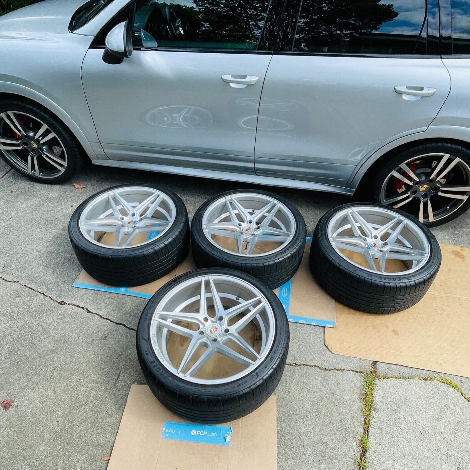 22” Blaque Diamond wheels 285 35 Goodyear Tires TPMS Porsche Cayenne S GTS Turbo