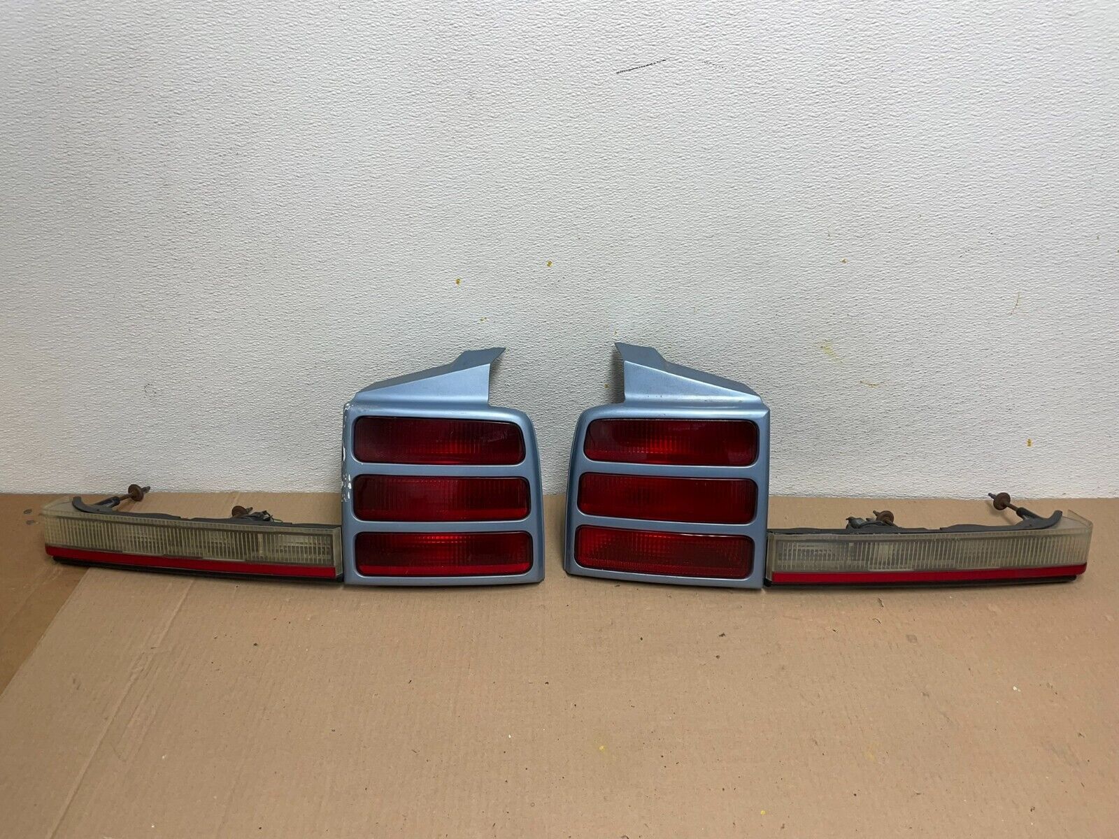 1991 to 1996 Oldsmobile Ciera Left+Right Set Side Tail Lights 6695N OEM