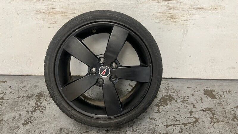 04 05 06 Pontiac GTO 18'' Wheel Tire 18x8 Original GM 92162270 Rim Black