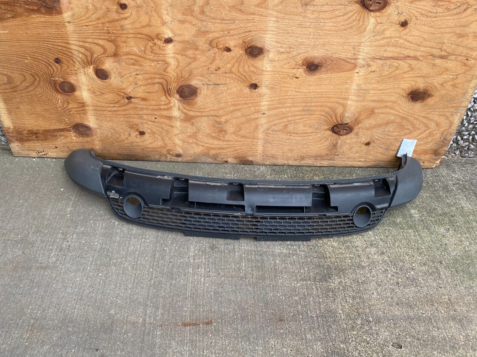 2005 to 2009 SAAB 9-7X Front Lower Bumper Cover A012