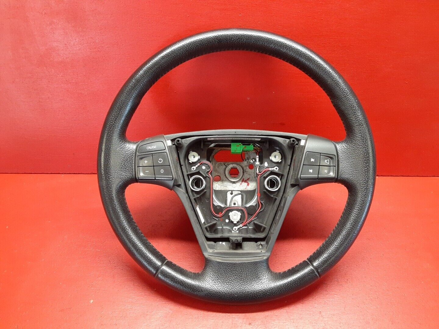 2007 Volvo V50 Steering Wheel w/ Navigation 30764361