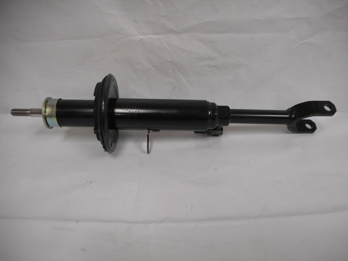 NEW FITS AUDI RS6 2003-2004 OEM RIGHT FRONT SHOCK 4B3 413 032 B