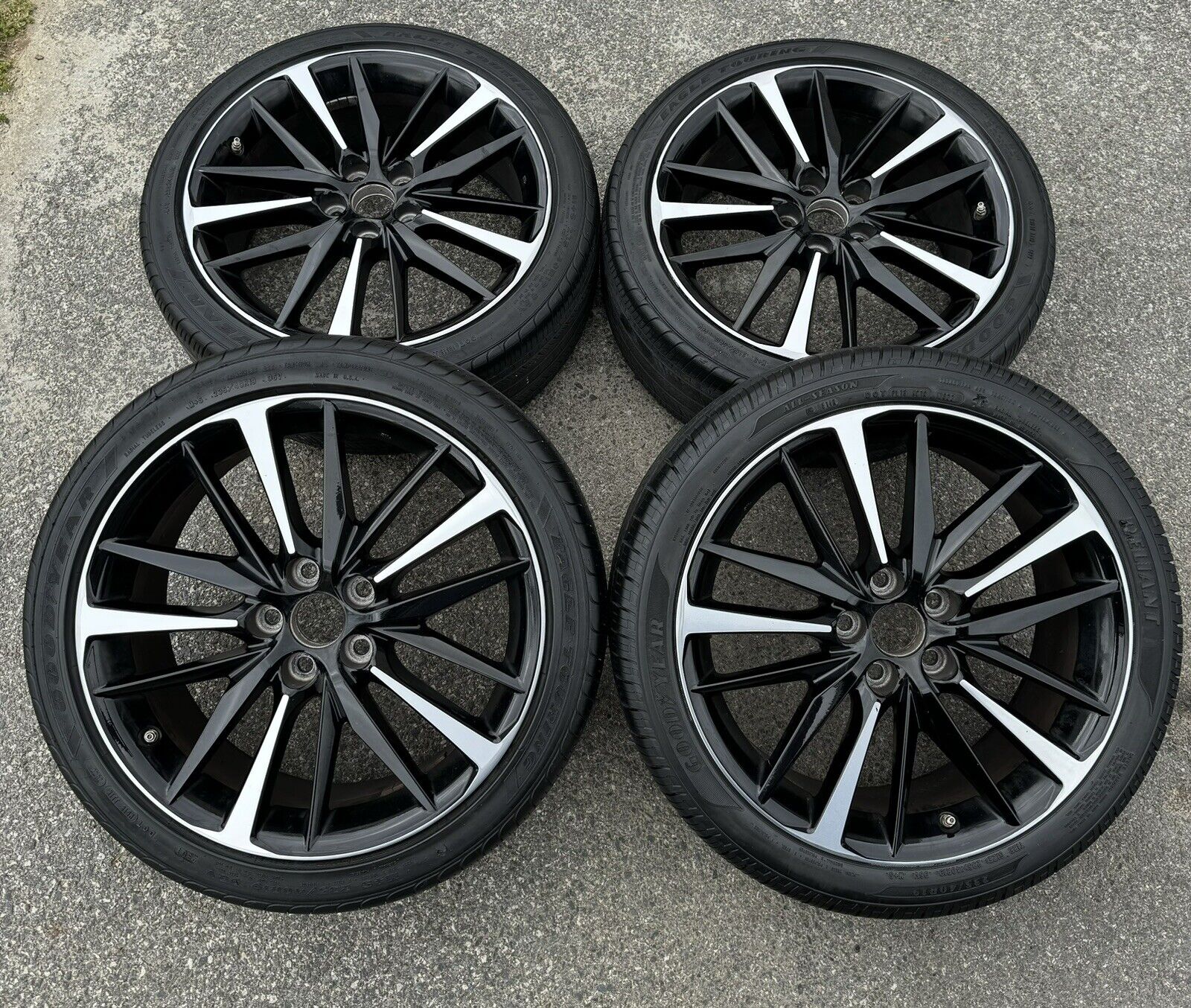 2022 Toyota Camry Avalon 19” Wheels Rims Tires 235/40/19 OEM 5x114.3