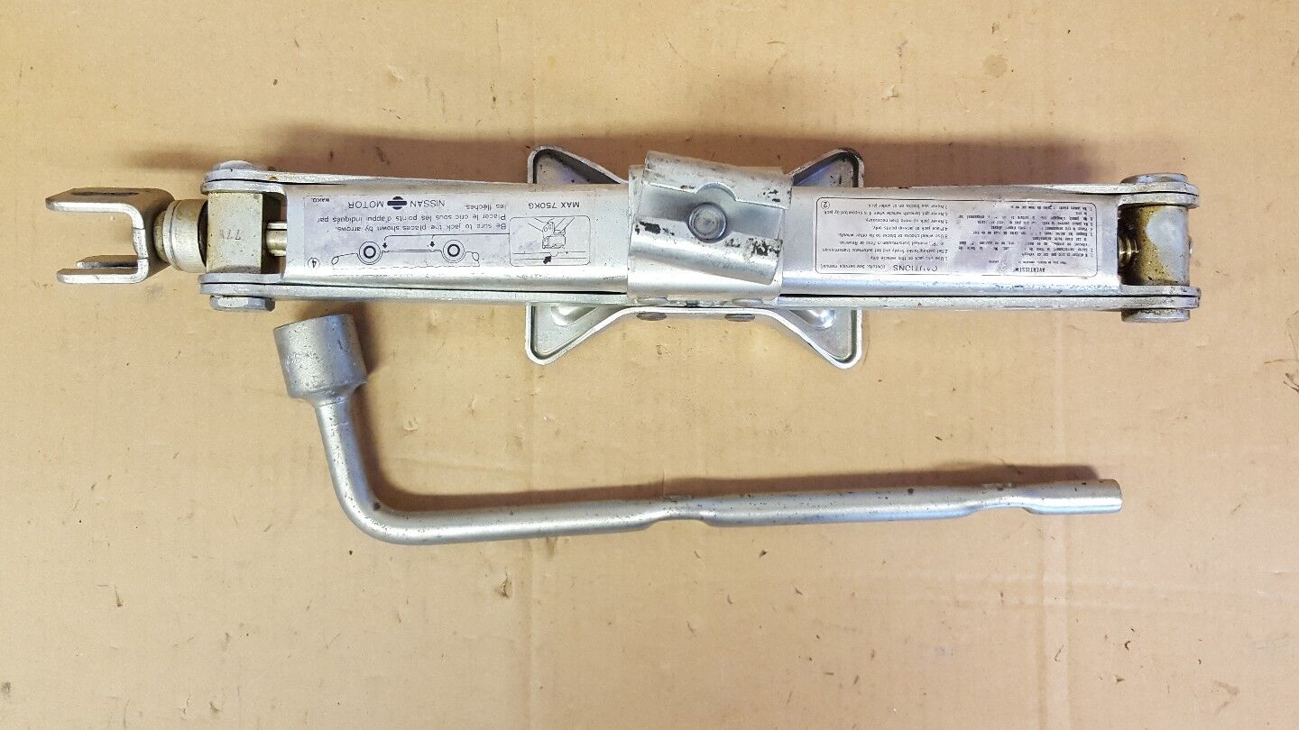 1988 Nissan 200SX spare tire jack w/wrench.