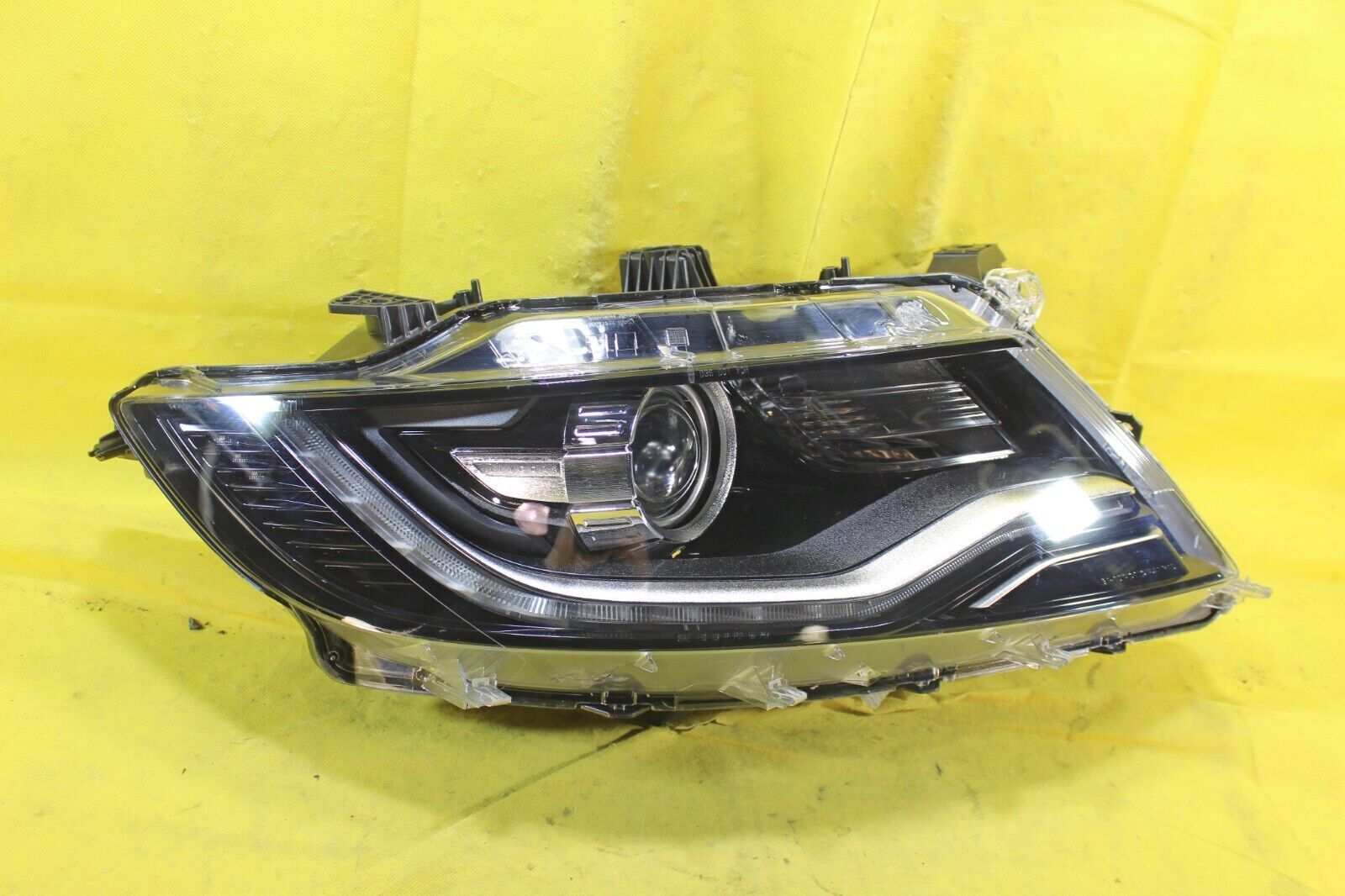 ⭐ 16 17 18 Lincoln MKX OEM Right Passenger R Headlight - Scratches