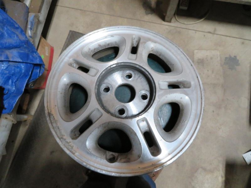 Wheel 14x5-1/2 Alloy Fits 98-02 PRIZM 224182