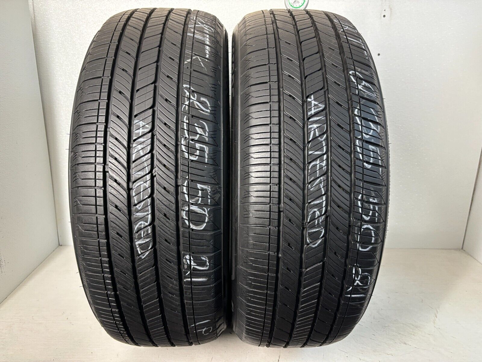 2 Tires 235 50 21 Bridgestone Alenza Sport A/S (80-85% Tread Left) 101V