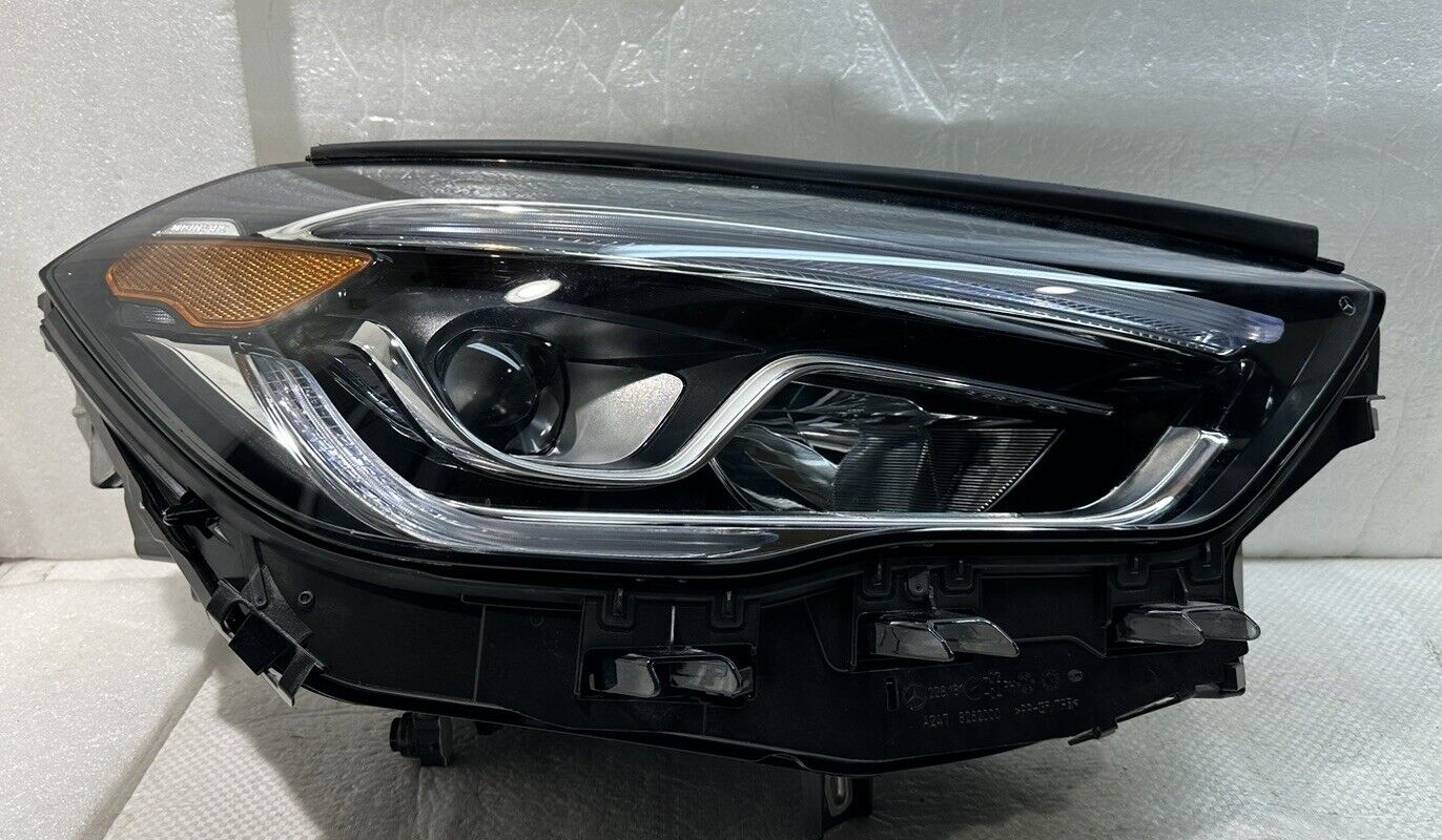 NEW 2021 - 2023 Mercedes GLA 250 OEM Headlight Right Passenger LED A2479068201KZ