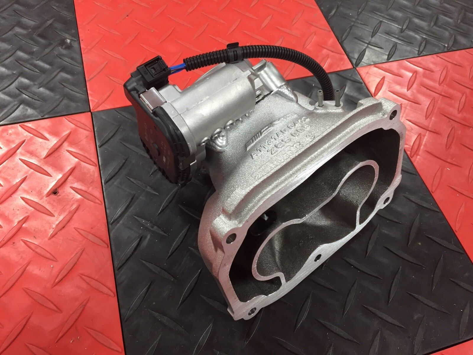 Mercedes Benz E55 AMG 82MM Throttle Body Upgrade M113K CLS55 AMG CL55 SL55 S55 