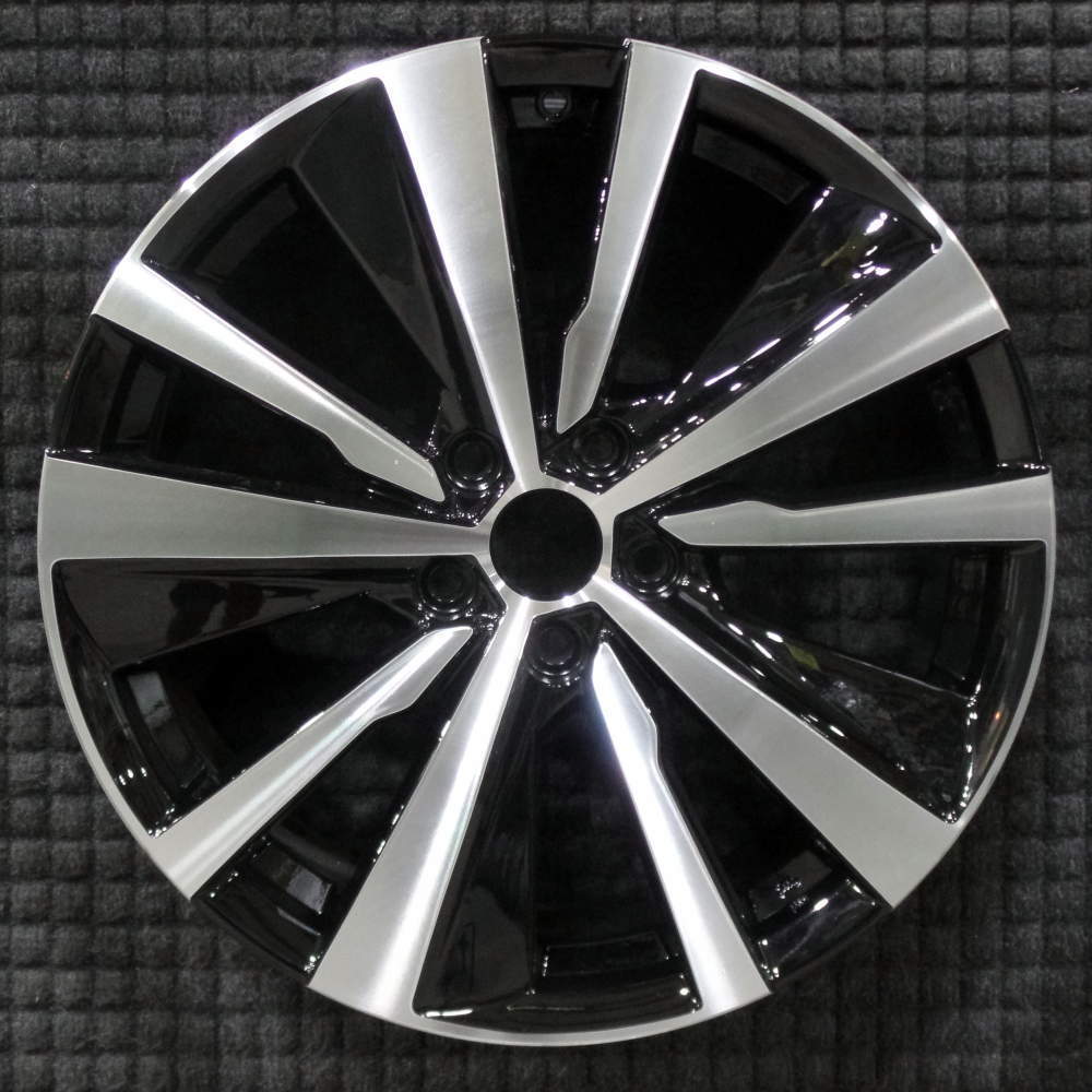 Nissan Altima Compatible Replica Machined 19 inch Wheel 2019 to 2022