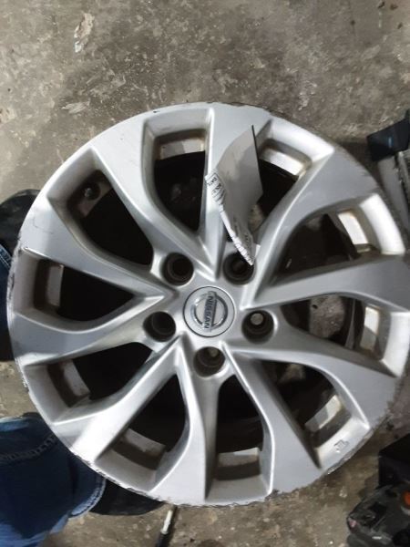 2016-2019 Nissan Sentra Wheel Rim 16x6-1/2 Alloy 10 Spoke Painted Silver