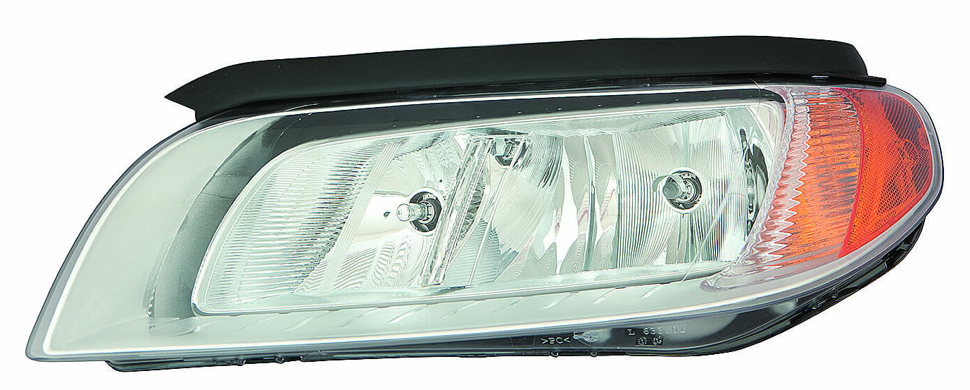 For 2014-2015 Volvo S80 XC70 Headlight Halogen Driver Side