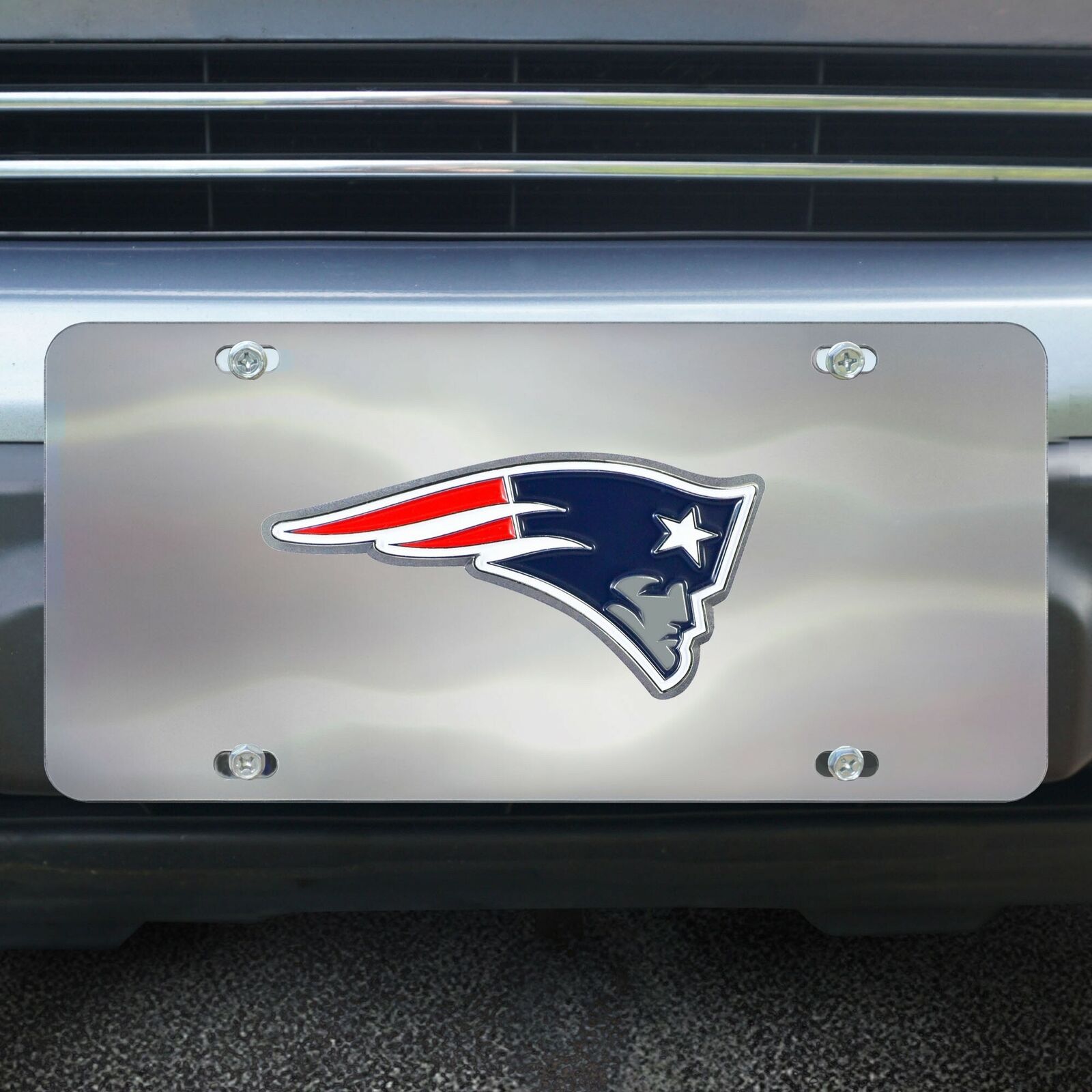 Fanmats 26920 New England Patriots 3D Stainless Steel License Plate