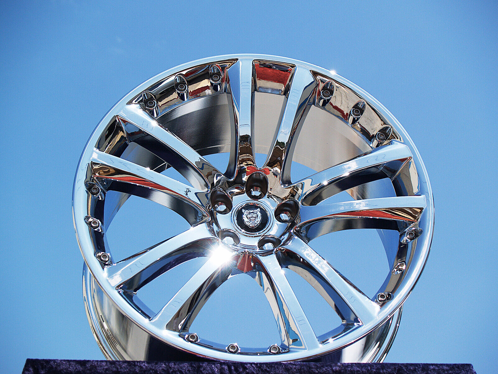 1- Factory Jaguar XK XF Front Wheel Senta OEM Genuine XK8 20 8.5 inch 59817