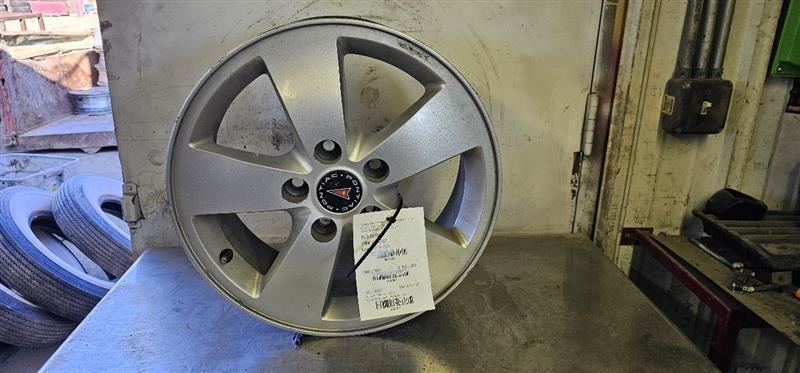 Aluminum Wheel 16x6-1/2 5 Spoke Fits 05-08 GRAND PRIX 1072874