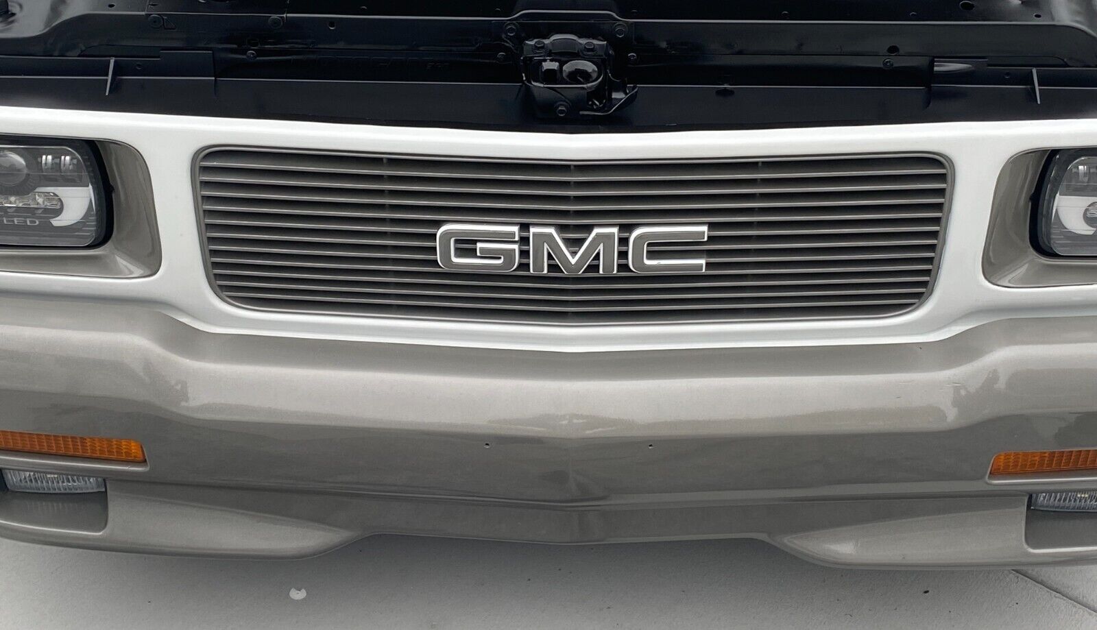 GMC Syclone Typhoon radiator cooling panel - by Motocam