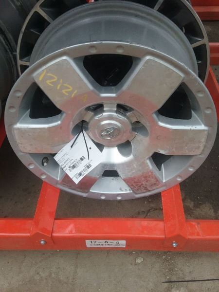 Wheel 17x7-1/2 Alloy 6 Spoke Fits 07-10 FJ CRUISER 611172